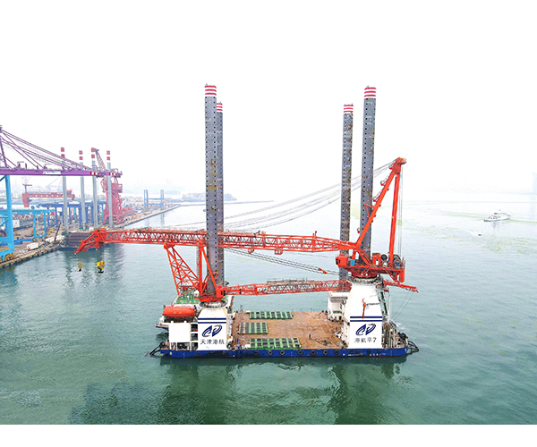 Jiangsu Dajin Heavy Industry builds 700T wind power installation platform